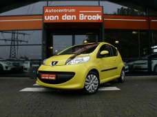 Peugeot 107 - 1.0-12V XS Sport Airco Spoiler Toerenteller Elec Pakket Nieuwe Apk