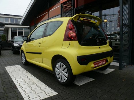 Peugeot 107 - 1.0-12V XS Sport Airco Spoiler Toerenteller Elec Pakket Nieuwe Apk - 1