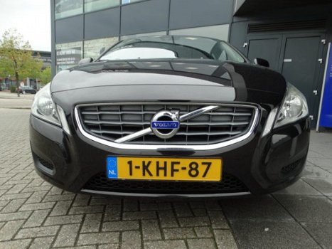 Volvo V60 - 1.6 DRIVe Kinetic - 1