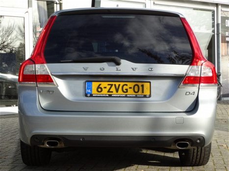 Volvo V70 - D4 Nordic+ Luxury Line Navi Leder Xenon Schuifdak OnCall Standkachel - 1