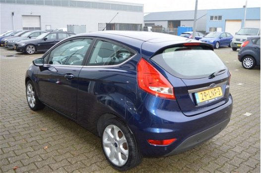 Ford Fiesta - 1.25 Titanium 82PK / ECC CRUISE LM-VELGEN - 1