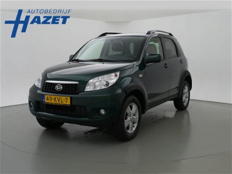 Daihatsu Terios - 1.5 16V AUTOMAAT EXPEDITION + LEDER / CLIMATE CONTROL - 1