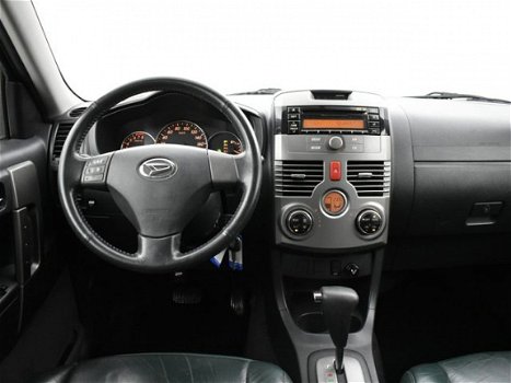 Daihatsu Terios - 1.5 16V AUTOMAAT EXPEDITION + LEDER / CLIMATE CONTROL - 1