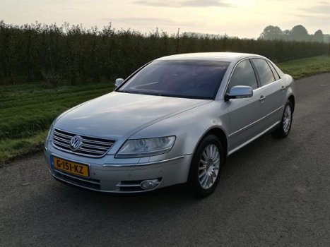 Volkswagen Phaeton - 3.2 V6 5p. Automaat | Schuifdak | Leder | Xenon | 130000km - 1