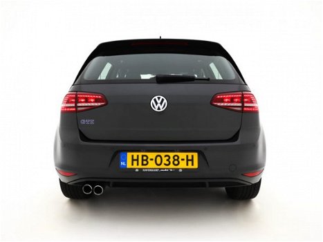 Volkswagen Golf - 1.4 TSI GTE AUT. *LED+LEDER+PDC+ECC+CRUISE - 1