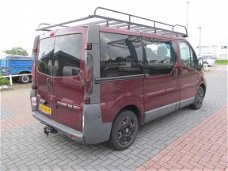 Opel Vivaro - 2.5 CDTI L1 H1 dubbele cabine airco