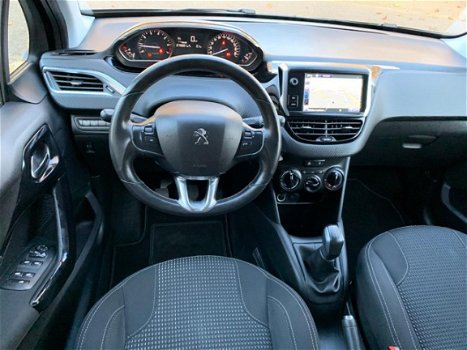 Peugeot 208 - 1.2 PureTech Active Navi - 1