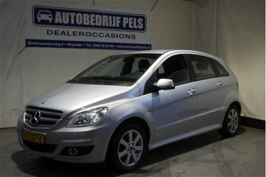 Mercedes-Benz B-klasse - 150 BlueEFFICIENCY Airco, Lm vegen, Trekhaak, Elek ramen, Enz PRIJS INCL 6 - 1