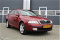 Skoda Octavia - 2.0 FSI Elegance Nette auto met cruise & clima - 1 - Thumbnail