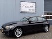 BMW 1-serie - 116i Business+ Navigatie/Climate/16inch - 1 - Thumbnail