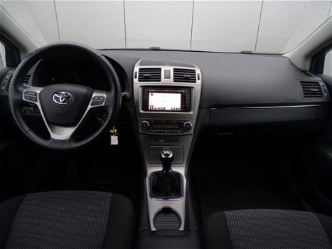 Toyota Avensis Wagon - 1.8 VVTi Business | Navigatie | Climate Control | Cruise control | LM velgen - 1