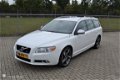 Volvo V70 - - 2.0T R-Edition AUT *NL-Auto* Xenon/Leder/Navi - 1 - Thumbnail