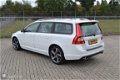 Volvo V70 - - 2.0T R-Edition AUT *NL-Auto* Xenon/Leder/Navi - 1 - Thumbnail