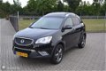 SsangYong Korando - 2.0 XDI Sapphire HR 4x4 AUT Grijs kent. Leder - 1 - Thumbnail