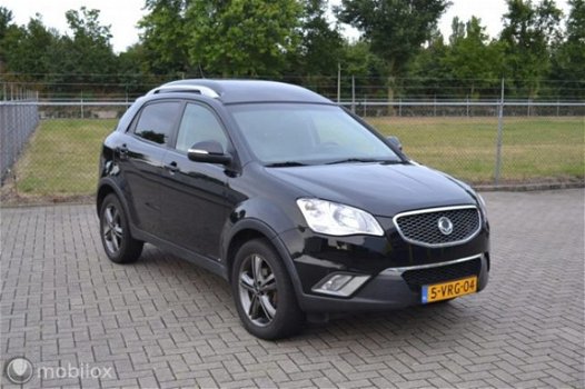 SsangYong Korando - 2.0 XDI Sapphire HR 4x4 AUT Grijs kent. Leder - 1