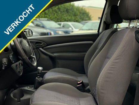 Ford Focus - 2.0-16V Trend/Airco/CruiseC/Nieuwe APK - 1