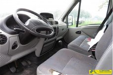 Renault Master - 2.2 dci met AIRCO + L+R schuifdeur