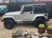 Jeep Wrangler - THE SILVER SAHARA AUTOMATIC - 1 - Thumbnail
