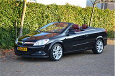 Opel Astra TwinTop - 1.8 Temptation leer navi pdc stoelverw