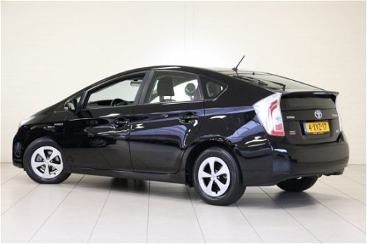 Toyota Prius - 1.8 Comfort Business Pack # NAVIGATIE + AUTOMAAT - 1