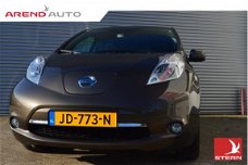 Nissan LEAF - Acenta / Comfort Pack / 30kW / €14.414 EXCL BTW