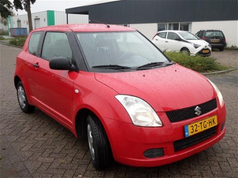 Suzuki Swift - 1.3 GA - 1