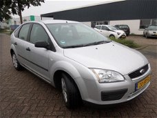 Ford Focus - 1.4 16V Ambiente