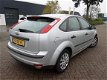 Ford Focus - 1.4 16V Ambiente - 1 - Thumbnail