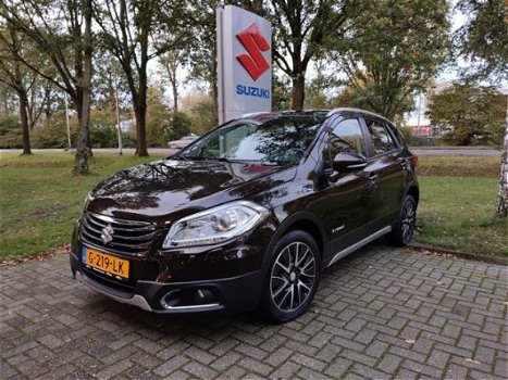 Suzuki S-Cross - 1.6 Exclusive AllGrip CVT automaat Rijklaar - 1