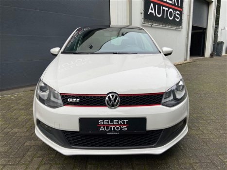 Volkswagen Polo - 1.4 TSI GTI DSG/Panoramadak/Xenon/Led/Navigatie/Miltech/Climate/Cruise/Apk 07-2020 - 1