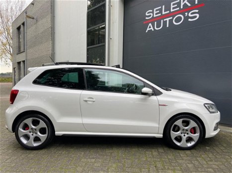 Volkswagen Polo - 1.4 TSI GTI DSG/Panoramadak/Xenon/Led/Navigatie/Miltech/Climate/Cruise/Apk 07-2020 - 1