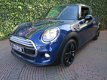 Mini Mini Cooper - 1.5 Pepper F56 met PDC, Clima, 17