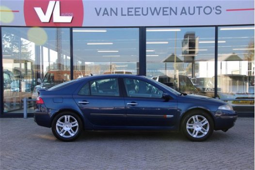 Renault Laguna - 2.0-16V Initiale | Leder | APK 30-10-2020 | Automaat | Navigatie | Stoelverwarming - 1