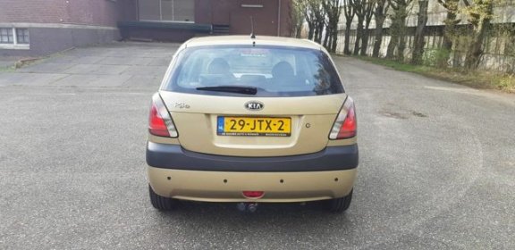 Kia Rio - 1.4 X-pect - 1