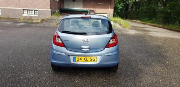 Opel Corsa - 1.2-16V Cosmo / 5 Deurs/ NAP - 1