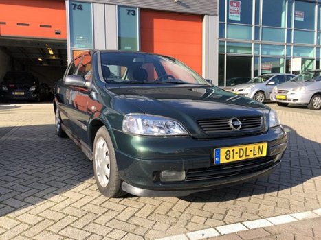 Opel Astra - 1.6-16V Sport 5drs - 1