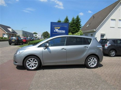 Toyota Verso - 1.6 VVT-i 5 Pers. (Airco, Cruise, Camera, Navi, Afn.Trekhaak, PDC) - 1