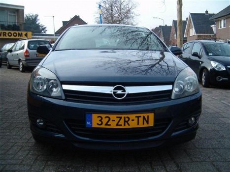Opel Astra GTC - 1.6 Temptation - 1