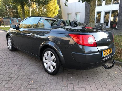 Renault Mégane coupé cabriolet - 2.0-16V Tech Line Nieuwe apk - 1