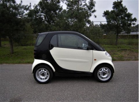 Smart City-coupé - & pure half automaat . leuke auto - 1