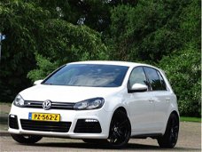 Volkswagen Golf - 2.0 GTD DSG F1 200PK+ / R20 edition