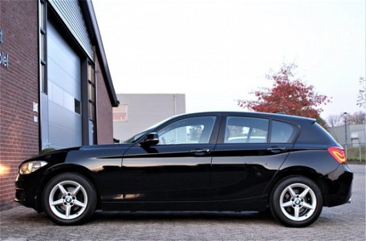 BMW 1-serie - 116d Leer M-grille LED Essential Facelift 2015 - 1