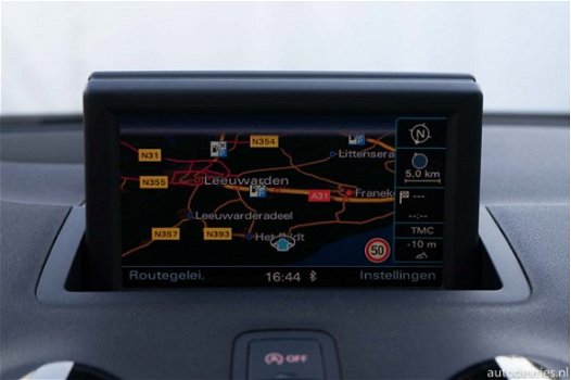Audi A1 - 1.2 TFSI 86pk S-Line ECC/Navigatie/Privacy glass - 1