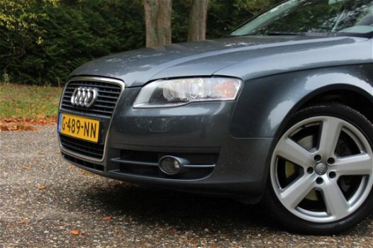 Audi A4 - 2.0 TFSI 200pk Automaat Leder Xenon Navi Pdc 18 inch - 1