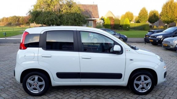 Fiat Panda - 0.9 TwinAir Lounge - Climate Control - Trekhaak - NAP - 1