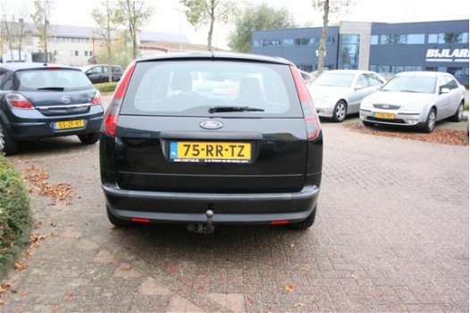 Ford Focus Wagon - 1.6-16V Futura Automaat - 1