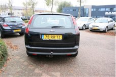 Ford Focus Wagon - 1.6-16V Futura Automaat