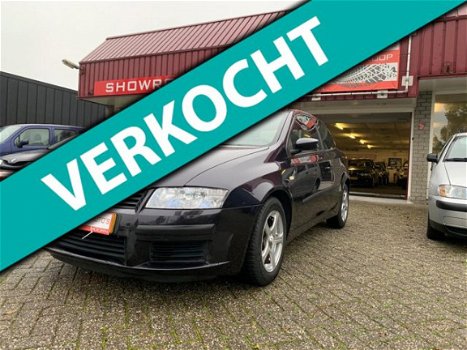 Fiat Stilo - 1.6-16V Active nieuwe apk, airco en meer - 1