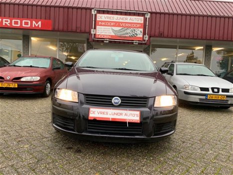 Fiat Stilo - 1.6-16V Active nieuwe apk, airco en meer - 1