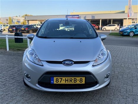 Ford Fiesta - 1.4 Titanium 5 drs | Trekhaak | Cruise Control | Achterspoiler | Automatische airco | - 1